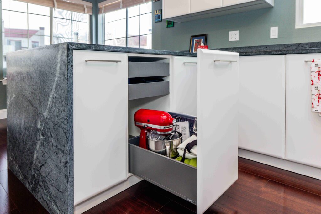 Palo Alto Bay Area modern contemporary custom cabinets black and white kitchen renovation