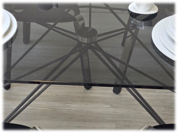 PEGASO GLASS TABLE - Image 3