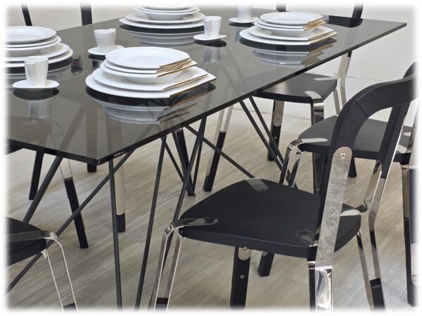 PEGASO GLASS TABLE - Image 2