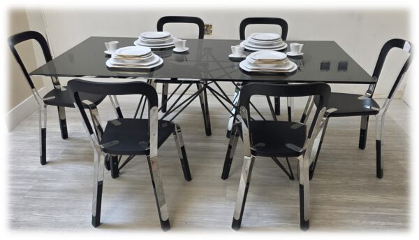 PEGASO GLASS TABLE